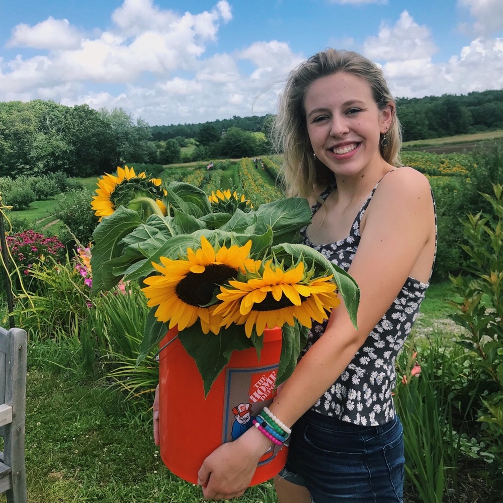 Meet your Posher, Amanda